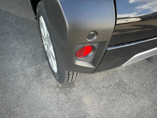 タフト Ｇ　クロムベンチャー　衝突被害軽減ブレーキ　スマートキー　　ＬＥＤヘッドライト　パワーウインドウ　プッシュスタート　　フルオートエアコン　ＡＢＳ　前席シートヒーター（15枚目）