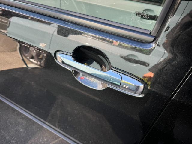 タフト Ｇ　クロムベンチャー　衝突被害軽減ブレーキ　スマートキー　　ＬＥＤヘッドライト　パワーウインドウ　プッシュスタート　　フルオートエアコン　ＡＢＳ　前席シートヒーター（17枚目）