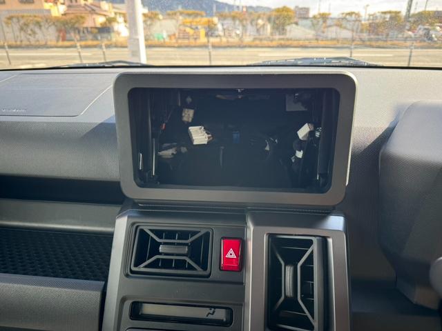 タフト Ｇ　クロムベンチャー　衝突被害軽減ブレーキ　スマートキー　　ＬＥＤヘッドライト　パワーウインドウ　プッシュスタート　　フルオートエアコン　ＡＢＳ　前席シートヒーター（23枚目）