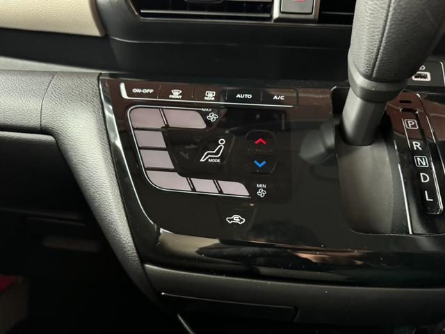 ���Ђ̓o�^�͏o�ϖ��g�p�Ԃ́A�V�ԓo�^������u�T�N�ԁA�������͑��s�P�O�������v�܂ŕۏؒv���܂��B�ۏؓ��e�̓��[�J�[�ۏ؏��i�����e�i���X�m�[�g�j�ɏ����܂��B���ڍׂ̓X�^�b�t�ɂ��q�˂�������