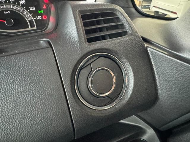 ���Ђ̓͏o�ρi�o�^�ρj���g�p�Ԃ́A�V�ԓo�^������u�T�N�ԁA�������͑��s�P�O�������v�܂ŕۏؒv���܂��B�ۏؓ��e�̓��[�J�[�ۏ؏��i�����e�i���X�m�[�g�j�ɏ����܂��B���ڍׂ̓X�^�b�t�ɂ��q�˂��������B