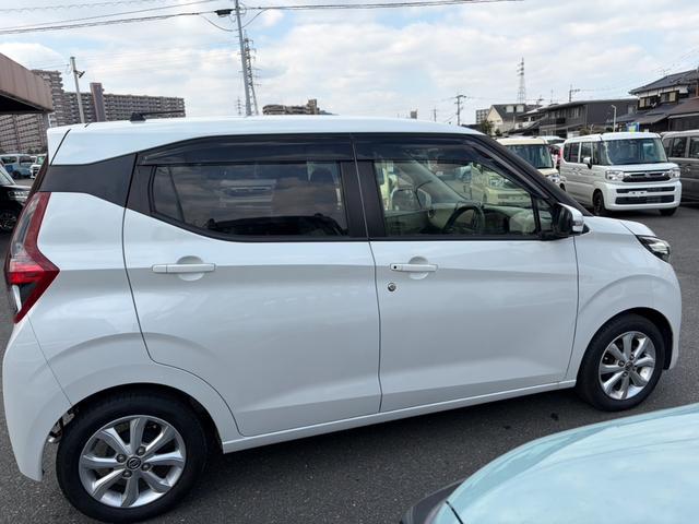 デイズ Ｘ　純正ナビ　ＥＴＣ　ドラレコ　スマートキー　パワーウインドウ　プッシュスタート　フルオートエアコン（13枚目）