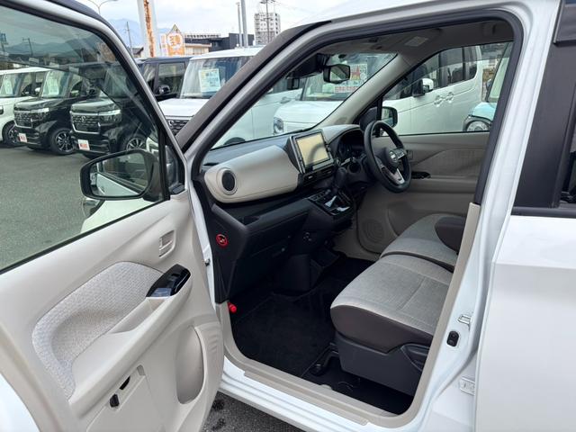 デイズ Ｘ　純正ナビ　ＥＴＣ　ドラレコ　スマートキー　パワーウインドウ　プッシュスタート　フルオートエアコン（31枚目）