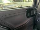 当社の届出済(登録済)未使用車は、新車登録時から「5年間、もしくは走行10万km」まで保証致します。保証内容はメーカー保証書(メンテナンスノート)に準じます。※詳細はスタッフにお尋ねください。