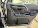 当社の届出済(登録済)未使用車は、新車登録時から「5年間、もしくは走行10万km」まで保証致します。保証内容はメーカー保証書(メンテナンスノート)に準じます。※詳細はスタッフにお尋ねください。