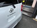 当社の届出済(登録済)未使用車は、新車登録時から「5年間、もしくは走行10万km」まで保証致します。保証内容はメーカー保証書(メンテナンスノート)に準じます。※詳細はスタッフにお尋ねください。