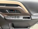 当社の届出済(登録済)未使用車は、新車登録時から「5年間、もしくは走行10万km」まで保証致します。保証内容はメーカー保証書(メンテナンスノート)に準じます。※詳細はスタッフにお尋ねください。