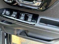 �֥饤��Ÿ����פȤϡ��Уä䥹�ޡ��ȥե���ʤɤΣףţ¥֥饦���ȥ��ץ����Ѥ��Ƥ����ͤ�Ź�ޤ���������饤���̿��ǷҤ������ӥ��ǥ������ե���Ź�Ǥ����Ѥ��������ޤ����ܤ����Ϥ��䤤��碌�������� 6