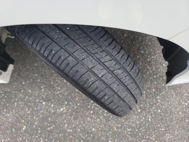 ムーヴ カスタム　Ｘ　後期型　ストラーダＳＤナビフルセグＴＶ　Ｂｌｕｅｔｏｏｔｈ接続　ＥＴＣ　ＨＩＤライト　禁煙車　純正フルエアロ　アイドリングストップ　プッシュスタート　スマートキー　ディーラー仕入れ（14枚目）