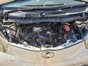 エンジンルームもきれいです☆タイミングチェーンですので１０万Ｋｍごとにベルト交換不要で安心して乗れます☆
