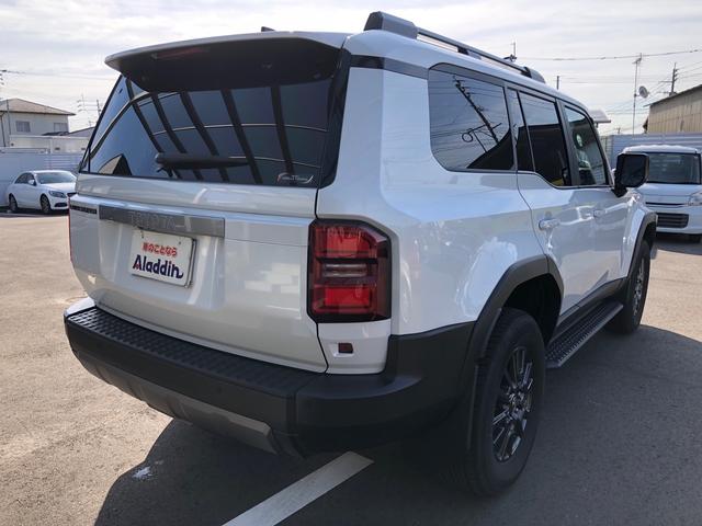 ランドクルーザー250 VX ワンオーナー サンルーフ 革シート 純正ディスプレイオーディオ 地デジ パノラミックビューモニター LEDヘッドライト トヨタセーフティーセンス ブラインドスポットモニター パワーシート ETC(4枚目)