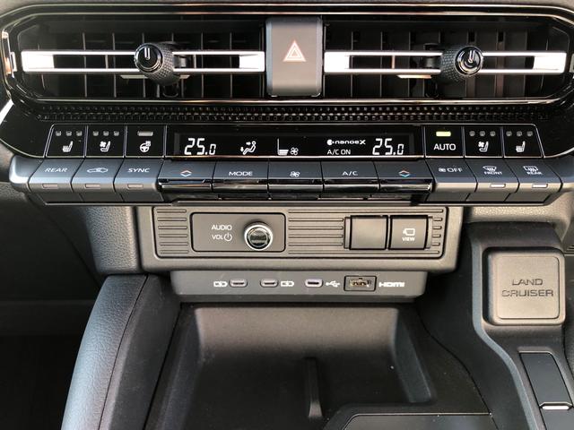 ランドクルーザー250 VX ワンオーナー サンルーフ 革シート 純正ディスプレイオーディオ 地デジ パノラミックビューモニター LEDヘッドライト トヨタセーフティーセンス ブラインドスポットモニター パワーシート ETC(18枚目)