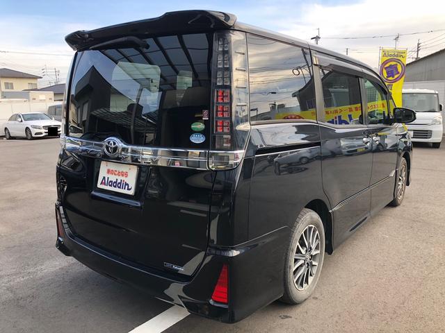 ヴォクシー ZS 煌 純正ナビ(Bluetooth CD DVD) 地デジ バックモニター LEDヘッドライト 両側パワースライドドア 純正11インチフリップダウンモニター スマートキー プッシュスタート ETC(4枚目)