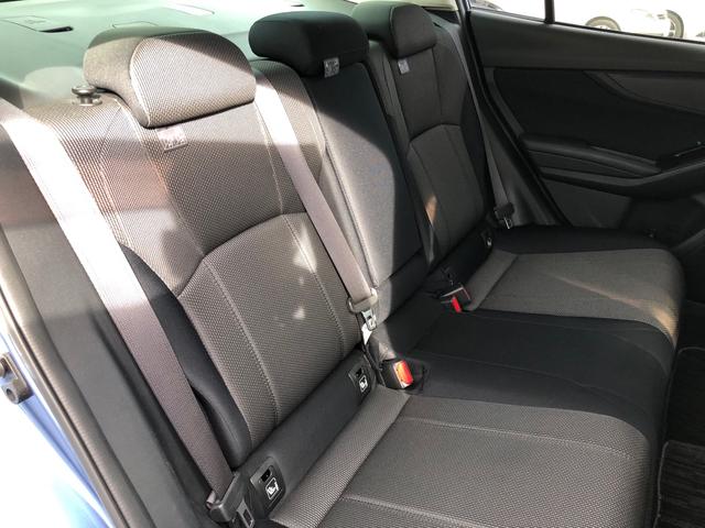 インプレッサＧ４ １．６ｉ－Ｌ　アイサイト　純正ナビ（Ｂｌｕｅｔｏｏｔｈ　ＣＤ　ＤＶＤ）　地デジ　バックモニター　ＬＥＤヘッドライト　アイサイト　リヤビークルディテクション　スマートキー　プッシュスタート　ＥＴＣ（12枚目）