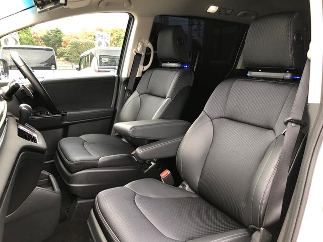 オデッセイ アブソルート・ＥＸ　ワンオーナー　純正ナビ　地デジ　グラウンドビュー　ＬＥＤヘッドライト　ホンダセンシング　ブラインドスポットインフォメーション　ハンズフリーアクセスパワーテールゲート　コートテクト　後席モニター　ＥＴＣ（11枚目）