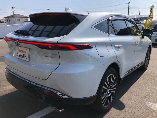 ハリアーＰＨＥＶ Ｚ　ワンオーナー　調光パノラマルーフ　革シート　純正ナビ　地デジ　パノラミックビューモニター　ＬＥＤヘッドライト　トヨタセーフティーセンス　ＪＢＬサウンド　パワーバックドア　パワーシート　シートエアコン（4枚目）