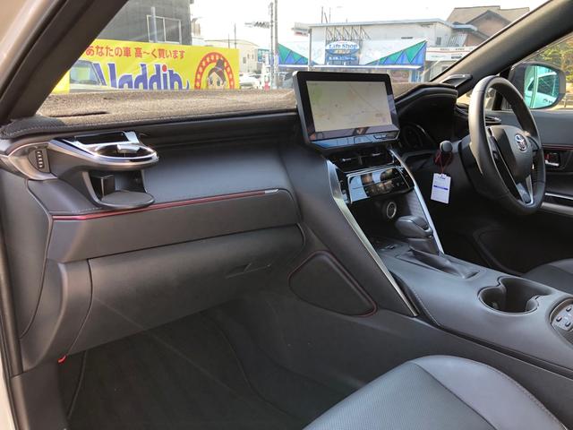 ハリアーＰＨＥＶ Ｚ　ワンオーナー　調光パノラマルーフ　革シート　純正ナビ　地デジ　パノラミックビューモニター　ＬＥＤヘッドライト　トヨタセーフティーセンス　ＪＢＬサウンド　パワーバックドア　パワーシート　シートエアコン（10枚目）