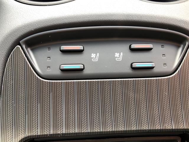 ハリアーＰＨＥＶ Ｚ　ワンオーナー　調光パノラマルーフ　革シート　純正ナビ　地デジ　パノラミックビューモニター　ＬＥＤヘッドライト　トヨタセーフティーセンス　ＪＢＬサウンド　パワーバックドア　パワーシート　シートエアコン（20枚目）