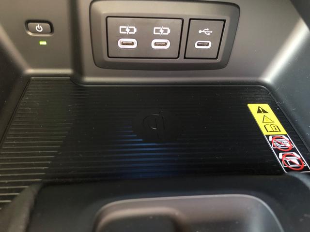 ハリアーＰＨＥＶ Ｚ　ワンオーナー　調光パノラマルーフ　革シート　純正ナビ　地デジ　パノラミックビューモニター　ＬＥＤヘッドライト　トヨタセーフティーセンス　ＪＢＬサウンド　パワーバックドア　パワーシート　シートエアコン（21枚目）