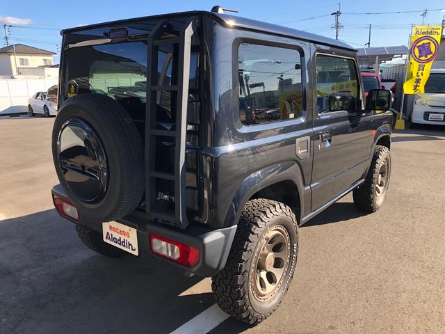 ジムニー ＸＣ　ターボ　４ＷＤ　ディスプレイオーディオ　ＬＥＤヘッドライト　デュアルセンサーブレーキサポート　ＡＬＰＩＮＥデジタルミラー　シートヒーター　ボンネットダンパー　Ｃ．Ｌ．ＬＩＮＫリアラダー　ＥＴＣ（4枚目）