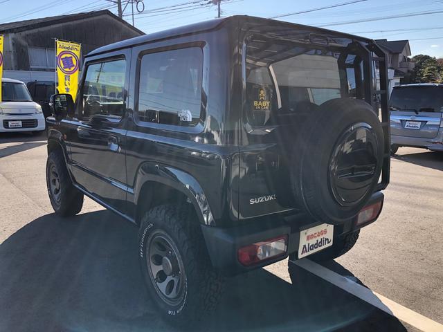 ジムニー ＸＣ　ターボ　４ＷＤ　ディスプレイオーディオ　ＬＥＤヘッドライト　デュアルセンサーブレーキサポート　ＡＬＰＩＮＥデジタルミラー　シートヒーター　ボンネットダンパー　Ｃ．Ｌ．ＬＩＮＫリアラダー　ＥＴＣ（5枚目）