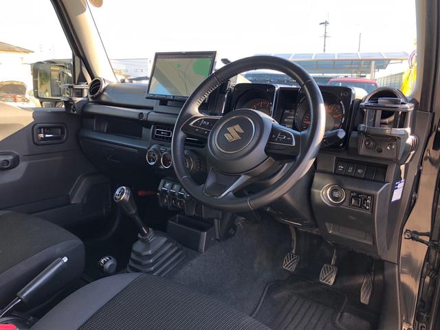 ジムニー ＸＣ　ターボ　４ＷＤ　ディスプレイオーディオ　ＬＥＤヘッドライト　デュアルセンサーブレーキサポート　ＡＬＰＩＮＥデジタルミラー　シートヒーター　ボンネットダンパー　Ｃ．Ｌ．ＬＩＮＫリアラダー　ＥＴＣ（7枚目）