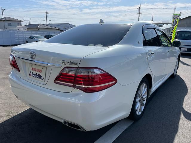 �L��C���^�[����v���ĕ��ʂւP�O���قǁ􍑓��R���������ɓX�܂��\���Ă���܂��I�펞�݌ɑ䐔�W�O��ȏ�I