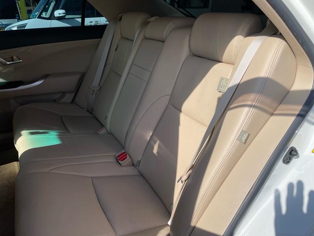 �O�I�[�i�[���񂪑�؂ɏ���Ă������ԁA���ڎd����Ă��܂��̂Ŏԓ����ƂĂ��L���C�ł���`��