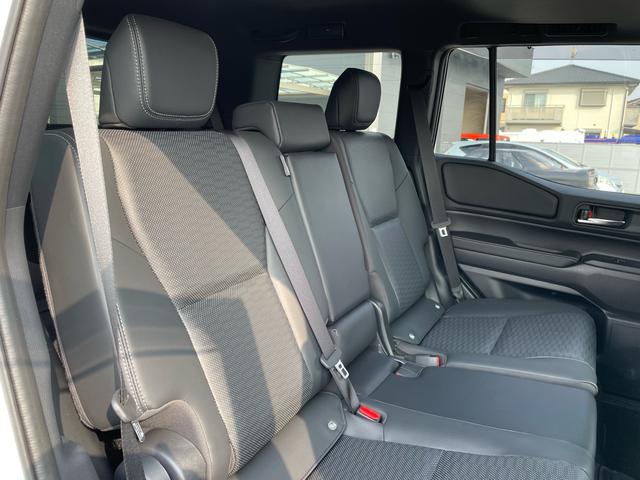 �O�I�[�i�[���񂪑�؂ɏ���Ă������ԁA���ڎd����Ă��܂��̂Ŏԓ����ƂĂ��L���C�ł���`��