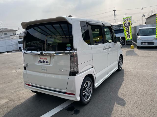 N-BOXカスタム G SSパッケージ 純正ナビ(Bluetooth CD DVD) 地デジ バックモニター キセノン パワースライドドア シートヒーター スマートキー プッシュスタート ETC(4枚目)