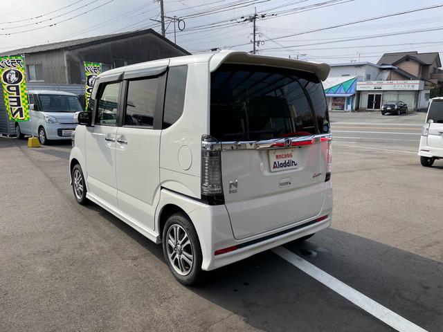 N-BOXカスタム G SSパッケージ 純正ナビ(Bluetooth CD DVD) 地デジ バックモニター キセノン パワースライドドア シートヒーター スマートキー プッシュスタート ETC(5枚目)