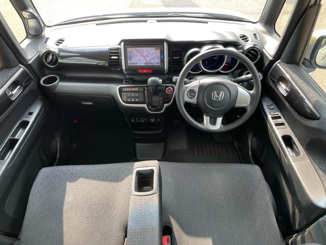 N-BOXカスタム G SSパッケージ 純正ナビ(Bluetooth CD DVD) 地デジ バックモニター キセノン パワースライドドア シートヒーター スマートキー プッシュスタート ETC(9枚目)