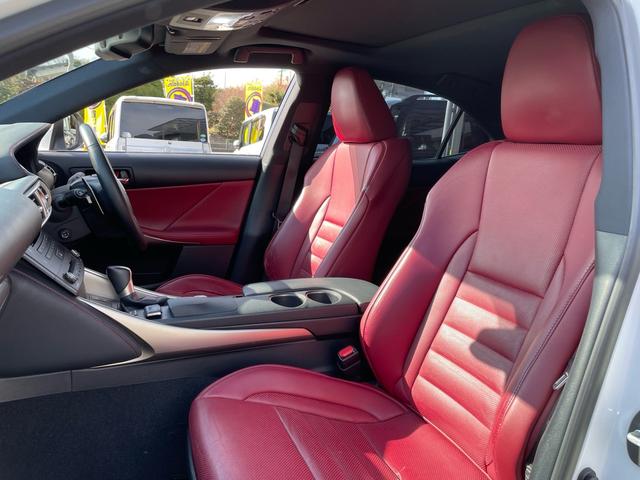 �O�I�[�i�[���񂪑�؂ɏ���Ă������ԁA���ڎd����Ă��܂��̂Ŏԓ����ƂĂ��L���C�ł���`��