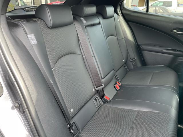 �O�I�[�i�[���񂪑�؂ɏ���Ă������ԁA���ڎd����Ă��܂��̂Ŏԓ����ƂĂ��L���C�ł���`��