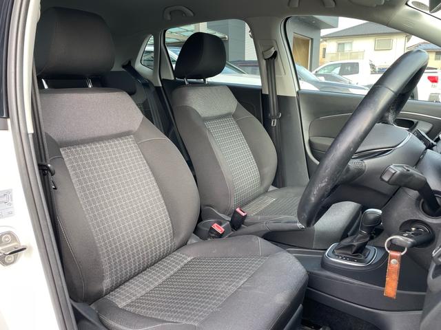 �O�I�[�i�[���񂪑�؂ɏ���Ă������ԁA���ڎd����Ă��܂��̂Ŏԓ����ƂĂ��L���C�ł���`��