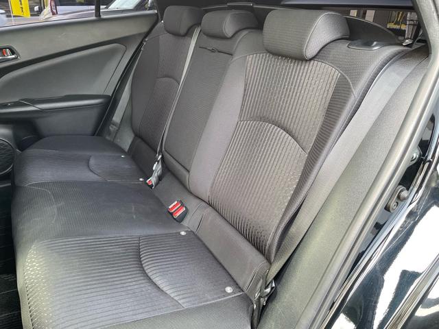 プリウス Ｓ　ナビ（Ｂｌｕｅｔｏｏｔｈ　ＣＤ　ＤＶＤ）　地デジ　バックモニター　ＬＥＤヘッドライト　トヨタセーフティーセンス　モデリスタエアロ　モデリスタＡＷ　スマートキー　プッシュスタート　ＥＴＣ（13枚目）