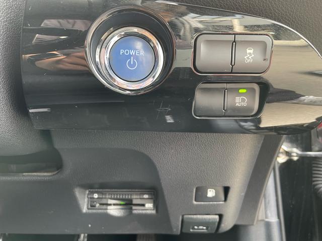 プリウス Ｓ　ナビ（Ｂｌｕｅｔｏｏｔｈ　ＣＤ　ＤＶＤ）　地デジ　バックモニター　ＬＥＤヘッドライト　トヨタセーフティーセンス　モデリスタエアロ　モデリスタＡＷ　スマートキー　プッシュスタート　ＥＴＣ（15枚目）