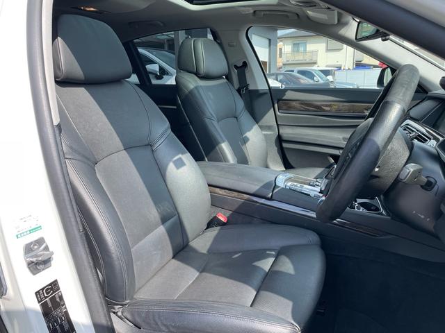 7シリーズ アクティブハイブリッド7 黒革シート サンルーフ 純正ナビ(Bluetooth CD DVD) 地デジ バックモニター LEDヘッドライト パワーシート シートヒーター シートエアコン スマートキー プッシュスタート ETC(8枚目)