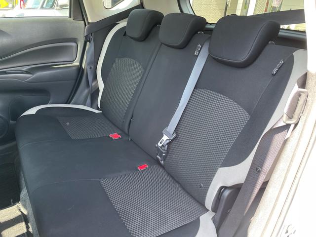 ノート ｅ－パワー　Ｘ　ワンオーナー　純正ナビ（Ｂｌｕｅｔｏｏｔｈ　ＣＤ　ＤＶＤ　ＳＤ）　地デジ　アラウンドビューモニター　ＬＥＤヘッドライト　エマージェンシーブレーキ　デジタルインナーミラー　スマートキー　プッシュスタート（13枚目）