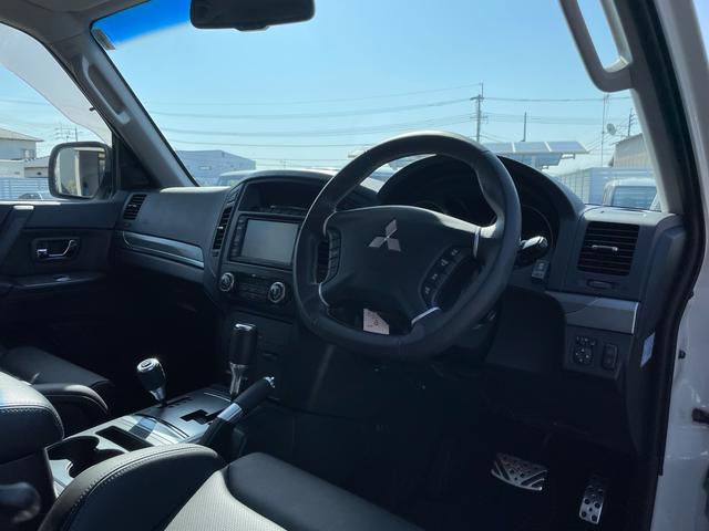 �O�I�[�i�[���񂪑�؂ɏ���Ă������ԁA���ڎd����Ă��܂��̂Ŏԓ����ƂĂ��L���C�ł���`��