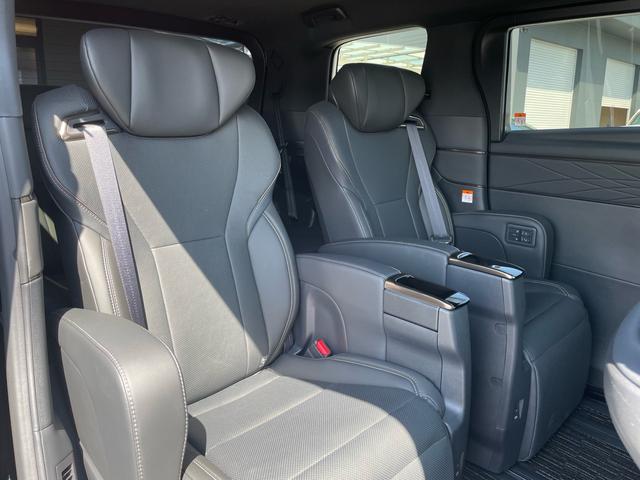 �O�I�[�i�[���񂪑�؂ɏ���Ă������ԁA���ڎd����Ă��܂��̂Ŏԓ����ƂĂ��L���C�ł���`��