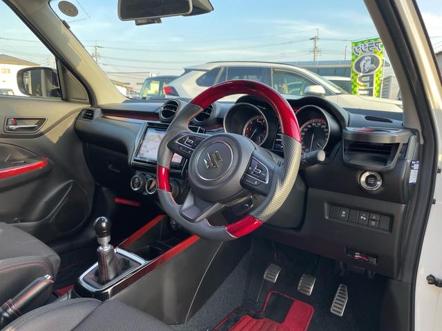 �O�I�[�i�[���񂪑�؂ɏ���Ă������ԁA���ڎd����Ă��܂��̂Ŏԓ����ƂĂ��L���C�ł���`��