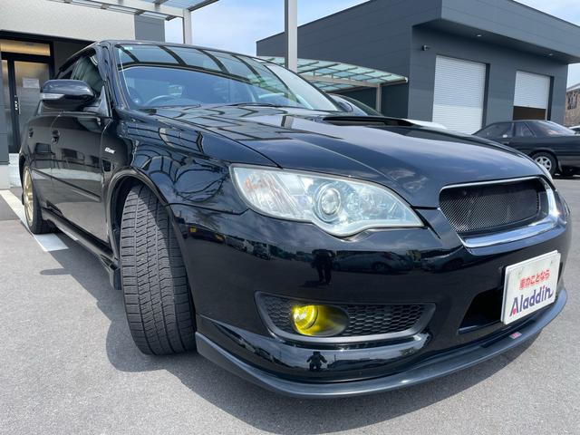 ���X�݌Ɏԗ������{���𒸂��A���ɗL��������܂��B�Ǝ��̎d���ꃋ�[�g�ɂ��A���i�E�i�����Ɏ��M���������܂��B