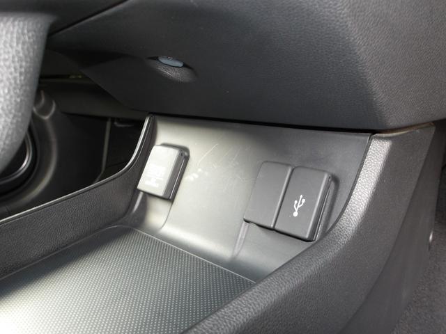 シャトル ハイブリッドＺ　ホンダセンシング　１オーナー／８インチ外ナビ／フルセグ／Ｂｌｕｅｔｏｏｔｈ／ＥＴＣ／ドラレコ前後／シートヒーター／ＬＥＤヘッドライト／オートハイビーム／ＬＥＤフォグライト／禁煙車（20枚目）