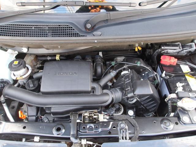 N-BOXカスタム L 1オーナー/SDナビ/Bluetooth/フルセグ/ステリモ/クルコン/Rカメラ/両側パワスラ/シートヒーター/パーキングセンサー/LEDヘッドライト/LEDフォグライト/禁煙車(17枚目)