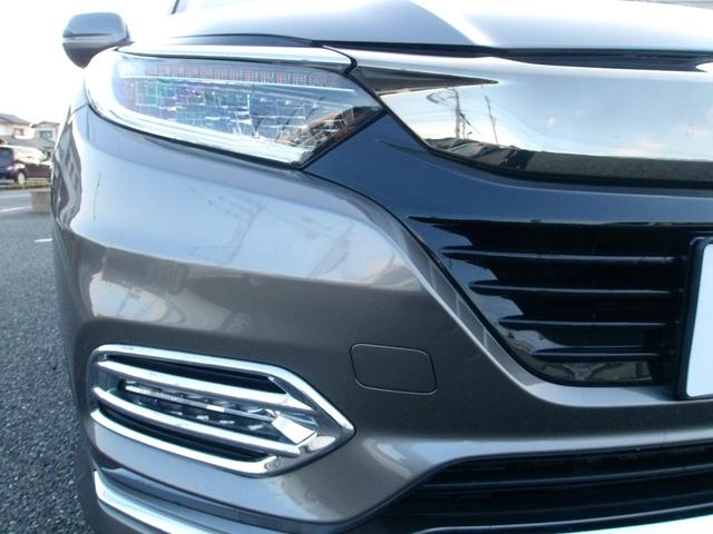 ヴェゼル ハイブリッドＺ・ホンダセンシング　１オーナー／純正８インチナビ／Ｂｌｕｅｔｏｏｔｈ／フルセグ／ステリモ／クルコン／Ｒカメラ／ＥＴＣ／純正ドラレコ／シートヒーター／オートリトラミラー／ＬＥＤヘッドライト／ＬＥＤフォグライト／禁煙車（12枚目）
