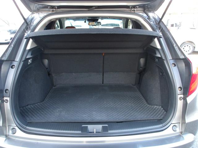 ヴェゼル ハイブリッドＺ・ホンダセンシング　１オーナー／純正８インチナビ／Ｂｌｕｅｔｏｏｔｈ／フルセグ／ステリモ／クルコン／Ｒカメラ／ＥＴＣ／純正ドラレコ／シートヒーター／オートリトラミラー／ＬＥＤヘッドライト／ＬＥＤフォグライト／禁煙車（15枚目）