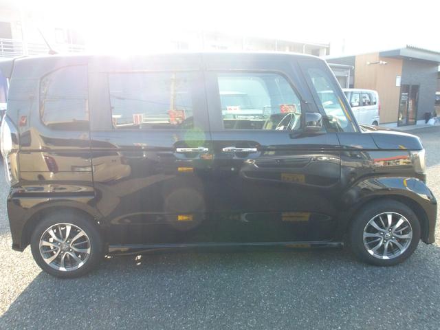 Ｎ－ＢＯＸカスタム Ｌ　１オーナー／純正ナビ／Ｂｌｕｅｔｏｏｔｈ／禁煙車／フルセグ／ステリモ／クルコン／Ｒカメラ／左側パワスラ／シートヒーター／オートリトラミラー／ＬＥＤヘッドライト／ＬＥＤフォグライト（5枚目）