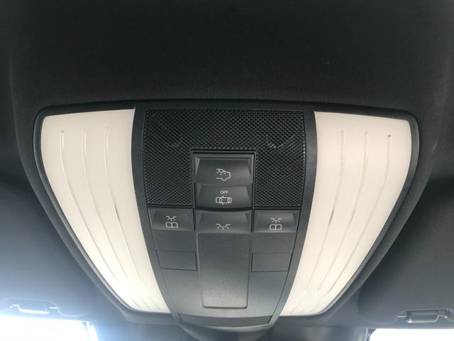 E250 ナビ バックカメラ ETC 18インチアルミホイール パワーシート スマートキー オートライト(51枚目)