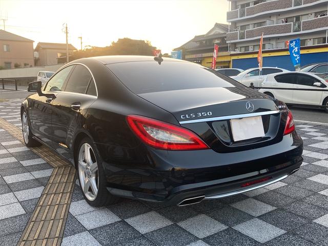 ＣＬＳ３５０ブルーエフィシェンシＡＭＧスポーツパケジ　オートクルーズコントロール　バックカメラ　ナビ　アルミホイール　ＡＴ　シートヒーター　スマートキー　電動格納ミラー　電動リアゲート　盗難防止システム　パワーシート　革シート　ＣＤ　Ｂｌｕｅｔｏｏｔｈ(25枚目)